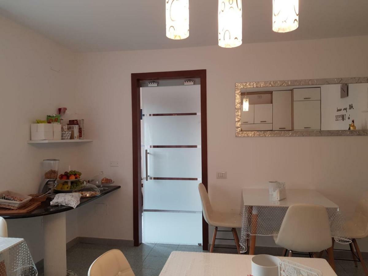 B&B da Mary Magenta Dış mekan fotoğraf